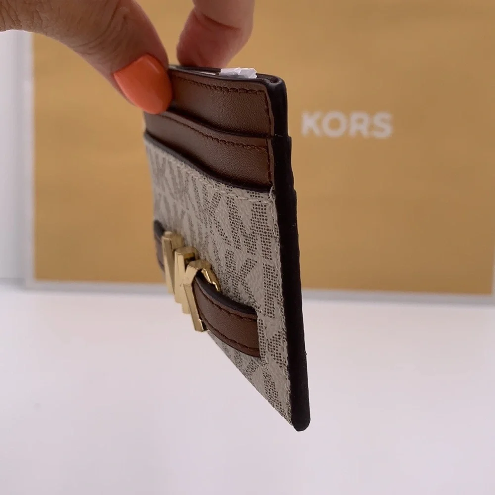 MICHAEL KORS Reed Large Card Holder Case Wallet Vanilla MK NWT